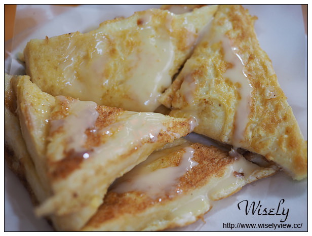 【食記】台北士林。捷運劍潭站：士林夜市＠滿佳香漢堡店～人氣早餐店(三明治、法式吐司)