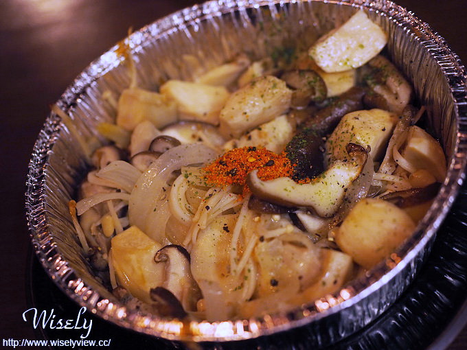 【食記】台北大安。捷運東門站:永康街美食@吳留手串燒居酒屋(麗水店) 【食記】台北大安。捷運東門站:永康街美食@吳留手串燒居酒屋(麗水店)
