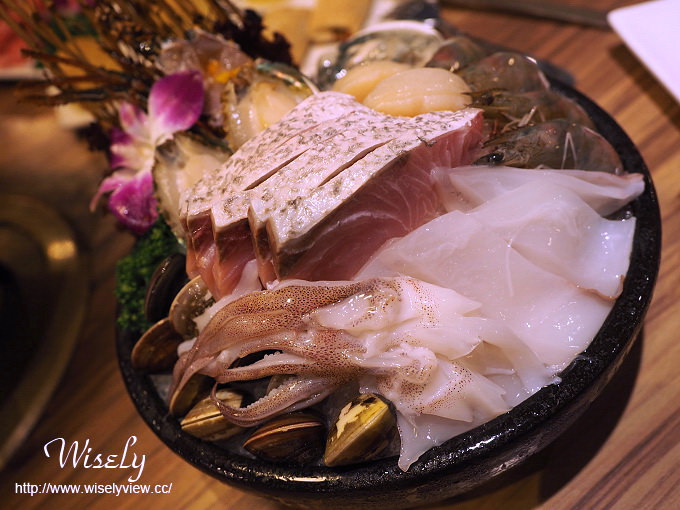 【旅遊】宜蘭。礁溪溫泉：九號溫泉旅店 X 九鼎港點精緻鍋膳＠鄰近車站與湯圍溝