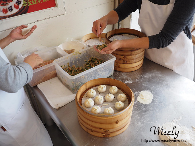 【食記】宜蘭市。泰山路美食小吃：泰山三十一(上海小籠包)＠鴨賞蒜香小籠包、三星蔥蝦仁蒸餃&宜蘭美食三寶