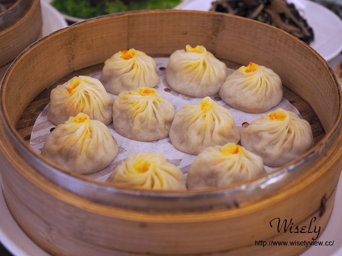 【食記】宜蘭市。泰山路美食小吃：泰山三十一(上海小籠包)＠鴨賞蒜香小籠包、三星蔥蝦仁蒸餃&宜蘭美食三寶