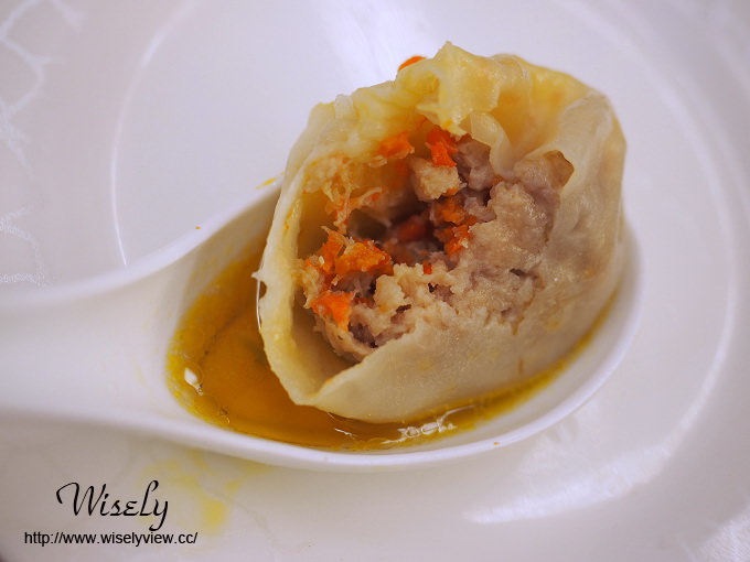 【食記】宜蘭市。泰山路美食小吃：泰山三十一(上海小籠包)＠鴨賞蒜香小籠包、三星蔥蝦仁蒸餃&宜蘭美食三寶