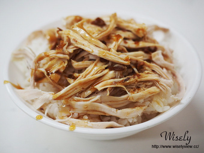 【食記】新北永和。捷運景安站：秀朗國小美食＠阿瑞魯肉飯～滷豬腳、冬瓜排骨湯&黑白切