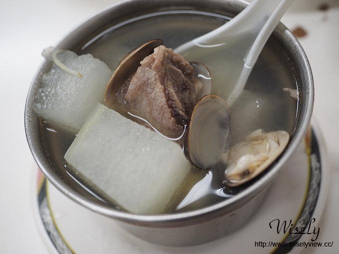 【食記】新北永和。捷運景安站：秀朗國小美食＠阿瑞魯肉飯～滷豬腳、冬瓜排骨湯&黑白切