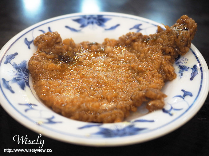 【食記】台北大同。捷運大橋頭站：延三夜市美食＠大橋頭魯肉飯～焢肉飯&排骨湯