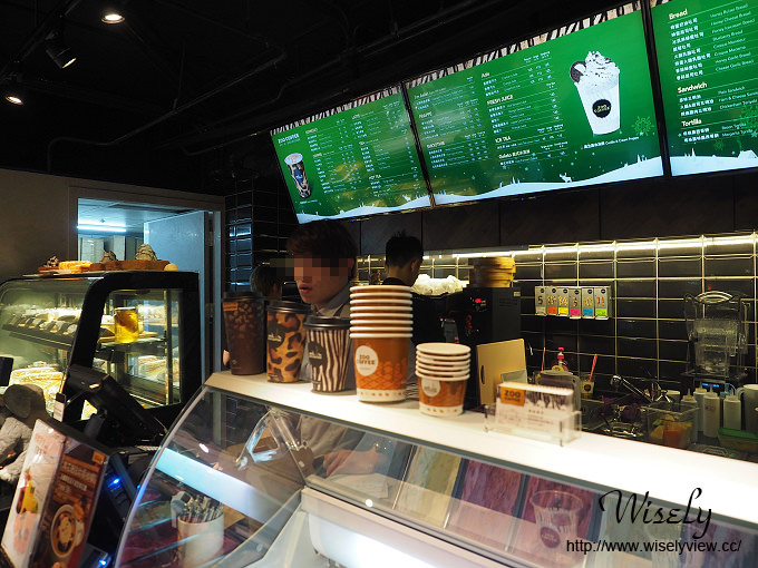 【食記】台北松山。捷運台北小巨蛋站：Breeze微風南京美食＠ZOO COFFEE～來自韓國登台的動物園咖啡