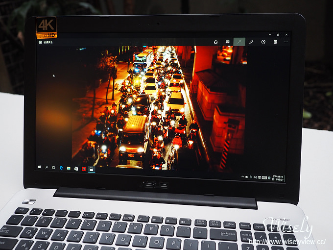 【開箱】3C。華碩4K筆記型電腦：ASUS VivoBook 4K VM590＠影像畫質更動人