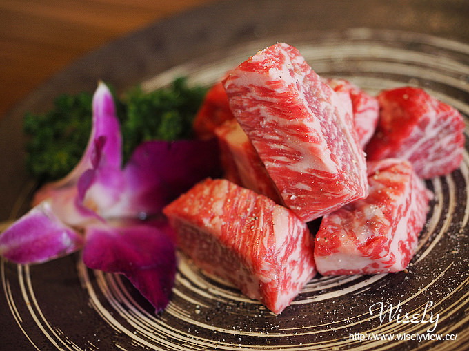 【食記】台北大安。捷運東門站：YORK約客頂級燒肉＠盛合套餐燒肉組合&巧遇港姐張秀文