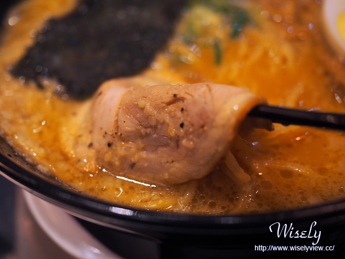 【食記】新北新店。捷運七張站：花月嵐拉麵(家樂福店)＠大蒜拳骨拉麵～來自東京連鎖店