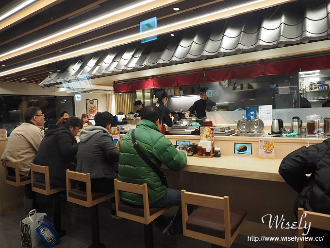 【食記】台北中正。捷運台北火車站：吉豚屋かつやKATSUYA＠日本平價連鎖豬排專門店