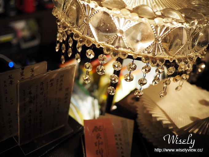 【食記】台北大安。捷運古亭站：秘氏咖啡(珈琲)＠懷舊上海風理髮院的藝文咖啡店