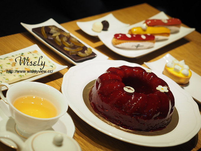 【食記】台北中正。捷運忠孝新生站:1789 Café@法籍廚師當日現作的美味閃電泡芙 【食記】台北中正。捷運忠孝新生站:1789 Café@法籍廚師當日現作的美味閃電泡芙