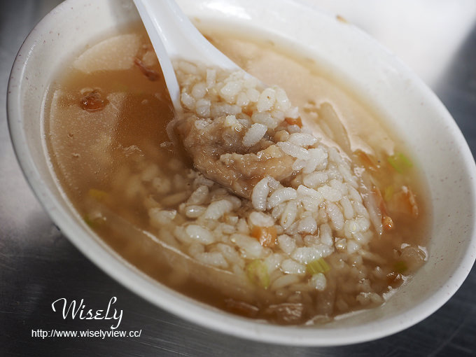 【食記】台北大同。捷運大橋頭站：大稻埕慈聖宮美食＠葉家肉粥 & 炸物(紅燒肉、炸豬肝)