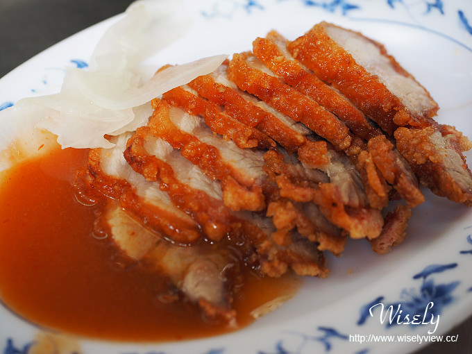 【食記】台北大同。捷運大橋頭站：大稻埕慈聖宮美食＠葉家肉粥 & 炸物(紅燒肉、炸豬肝)