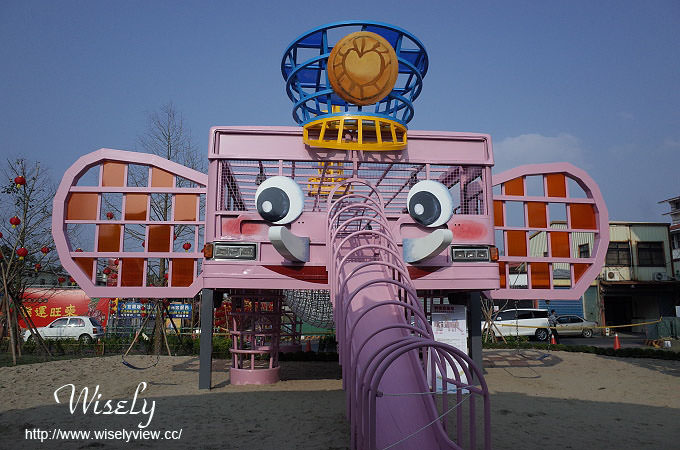 【遊記】宜蘭火車站前。幾米新景點：宜蘭幸福轉運站＠幾米繪本「忘記親一下」