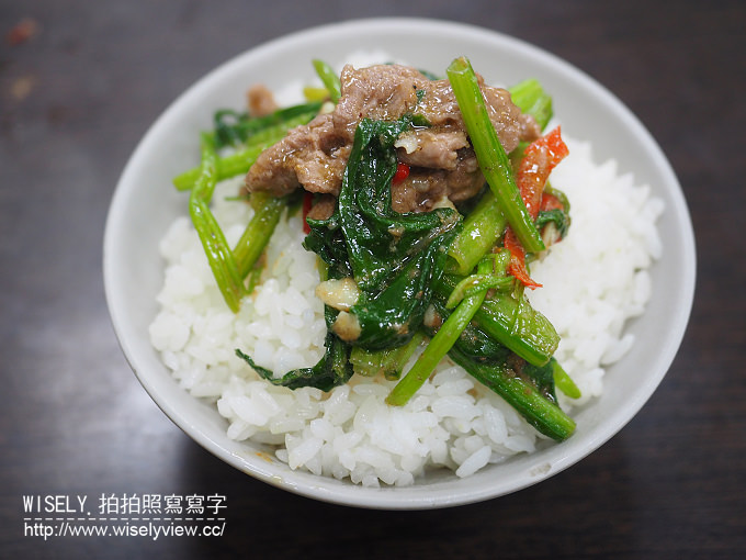 【食記】台北大安。捷運信義安和站：老李牛雜＠通化街裡老字號暖胃熱炒美食