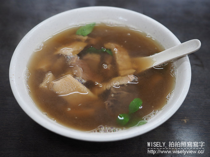 【食記】台北大安。捷運信義安和站：老李牛雜＠通化街裡老字號暖胃熱炒美食