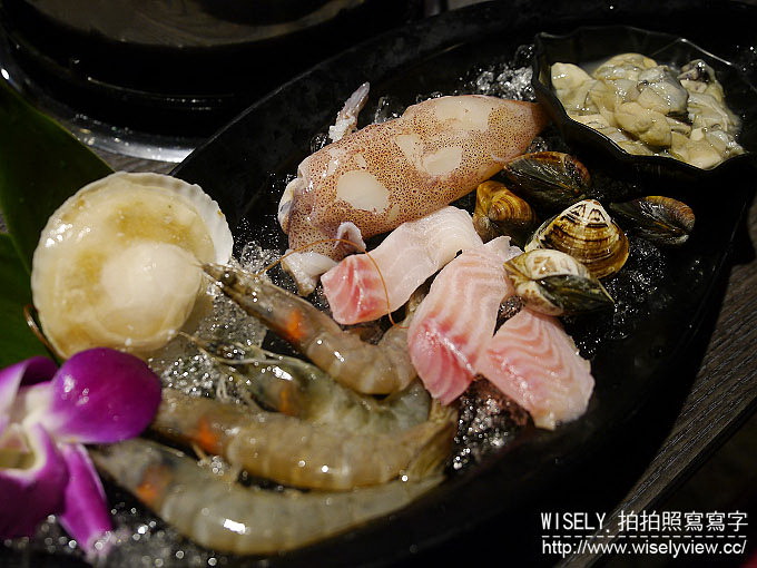 【食記】新北永和。捷運永安市場站：太妃殿精緻鴛鴦火鍋＠單人用餐個人麻辣鍋