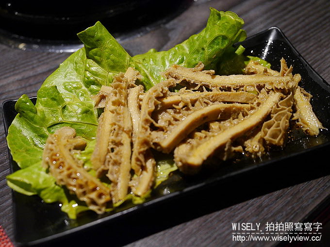 【食記】新北永和。捷運永安市場站：太妃殿精緻鴛鴦火鍋＠單人用餐個人麻辣鍋