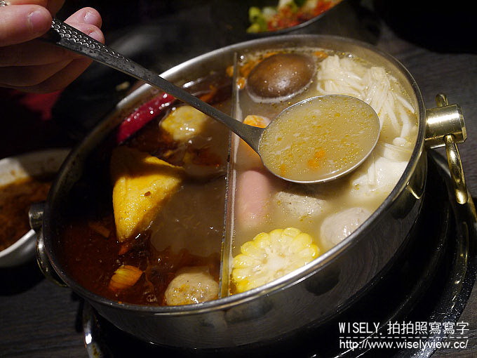 【食記】新北永和。捷運永安市場站：太妃殿精緻鴛鴦火鍋＠單人用餐個人麻辣鍋