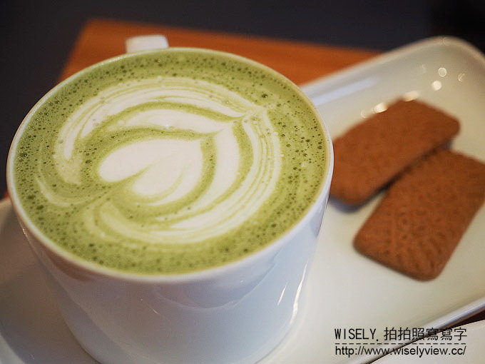 【食記】台北中山。捷運松江南京站：Fika Fika Café＠伊通街裡冠軍光環的北歐風咖啡館