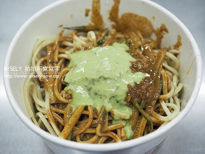 【食記】台北萬華。捷運小南門站：張春涼麵@靠近南機場夜市的老字號涼麵