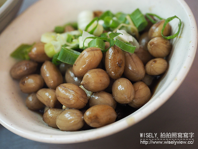 【食記】台北大同。捷運圓山站：大龍街夜市＠方家魯肉飯～黑白切台式小吃