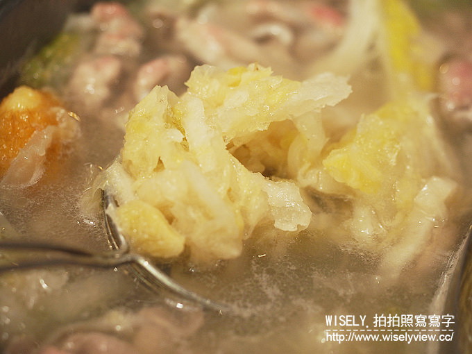 【食記】新北永和。捷運永安市場站：沸騰shabushabu涮涮鍋＠平價高級肉專售