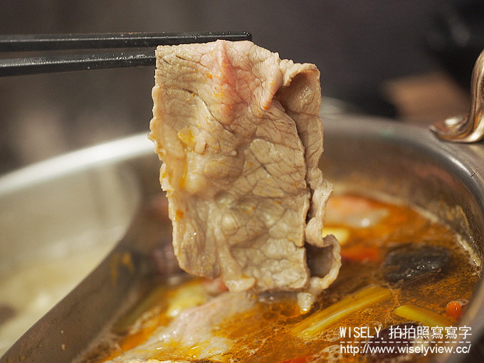 【食記】新北永和。捷運永安市場站：沸騰shabushabu涮涮鍋＠平價高級肉專售