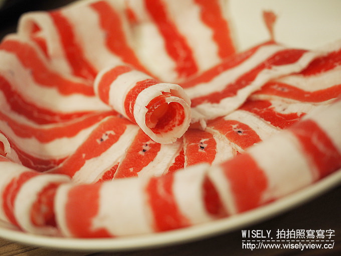【食記】新北永和。捷運永安市場站：沸騰shabushabu涮涮鍋＠平價高級肉專售