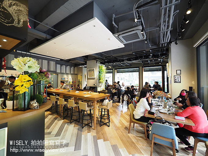 【食記】台北中山。捷運松江南京站：老爺。小花園Royal Petitle Garden＠與花草為伍的餐廳