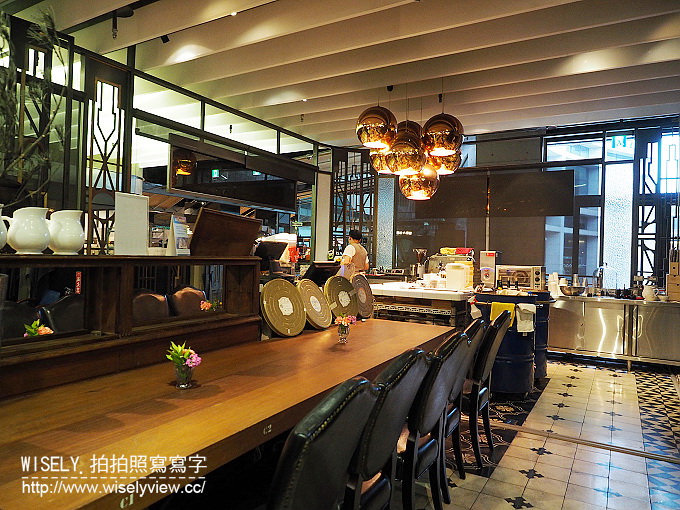 【食記】台北信義。捷運市政府站：VVG Action好樣情事(誠品松菸)＠電影片場概念餐廳