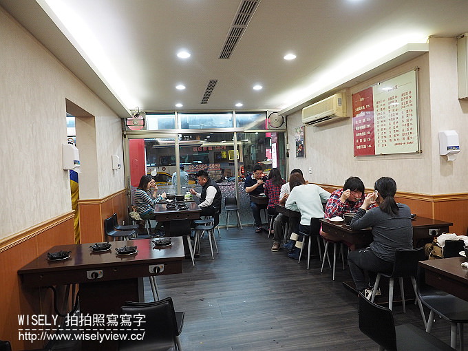 【食記】新北中和。捷運永安市場站：喜鍋屋＠在地人推薦，平價好吃湯頭佳的小火鍋