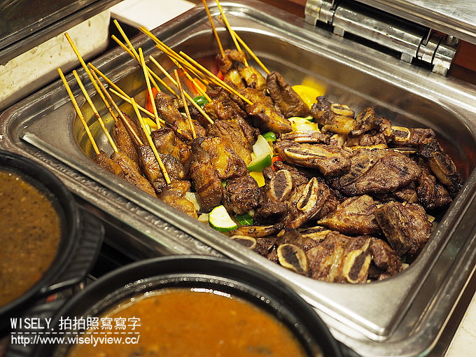 【食記】台北中山。捷運松江南京站:首都飯店西餐廳-首都牛排館@養生菇食藝自助餐 【食記】台北中山。捷運松江南京站:首都飯店西餐廳-首都牛排館@養生菇食藝自助餐