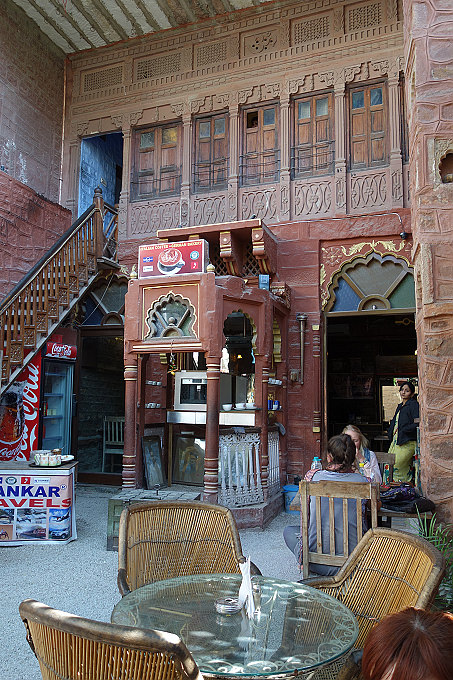 【旅行】2012印度、尼泊爾自助行-03：沙漠騎駱駝看夕陽、梅蘭加爾堡、賈斯旺薩達陵墓、(久德浦)藍屋招待所