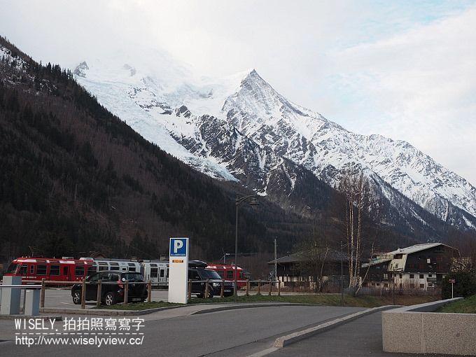 【旅行】歐洲。瑞士：五大名峰十日遊-04：霞慕霓南針峰攻頂、光明頂遙望冰河與幸運石、移動至策馬特&市區漫遊、入住阿巴娜酒店