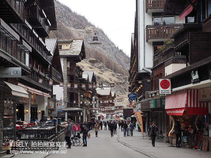 【旅行】歐洲。瑞士：五大名峰十日遊-04：霞慕霓南針峰攻頂、光明頂遙望冰河與幸運石、移動至策馬特&市區漫遊、入住阿巴娜酒店
