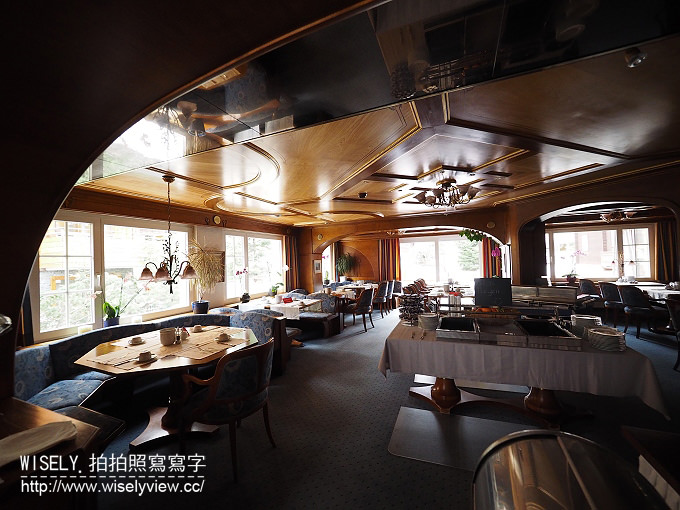 【旅行】歐洲。瑞士：五大名峰十日遊-04：霞慕霓南針峰攻頂、光明頂遙望冰河與幸運石、移動至策馬特&市區漫遊、入住阿巴娜酒店