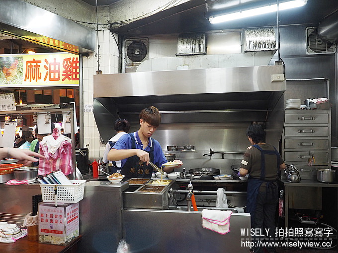 【食記】台北大同。捷運雙連站:寧夏夜市@環記麻油雞~在地價高老牌美食 【食記】台北大同。捷運雙連站:寧夏夜市@環記麻油雞~在地價高老牌美食
