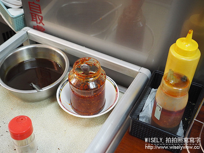 【食記】台北大同。捷運雙連站:寧夏夜市@環記麻油雞~在地價高老牌美食 【食記】台北大同。捷運雙連站:寧夏夜市@環記麻油雞~在地價高老牌美食