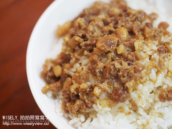 【食記】台北大同。捷運雙連站:寧夏夜市@環記麻油雞~在地價高老牌美食 【食記】台北大同。捷運雙連站:寧夏夜市@環記麻油雞~在地價高老牌美食