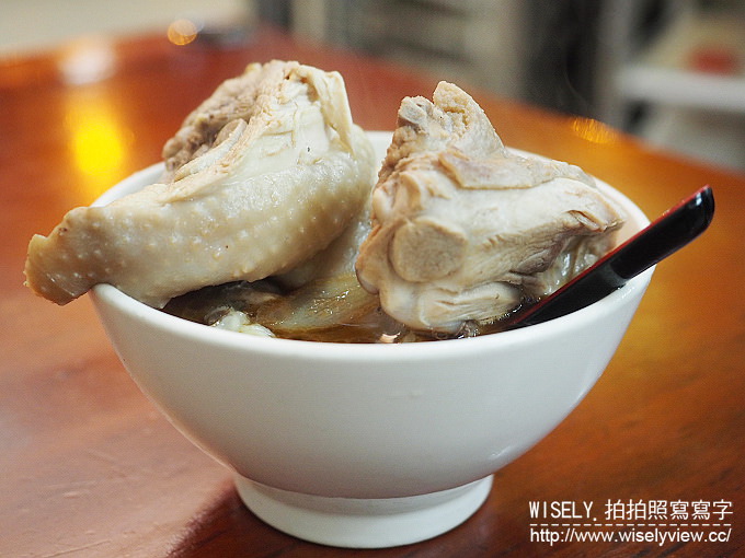 【食記】台北大同。捷運雙連站:寧夏夜市@環記麻油雞~在地價高老牌美食 【食記】台北大同。捷運雙連站:寧夏夜市@環記麻油雞~在地價高老牌美食