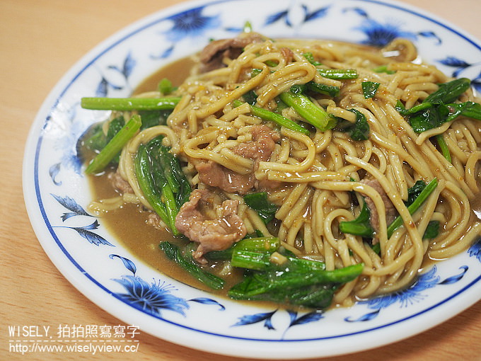 【食記】台北大同。捷運雙連站：牛肉陳(牛雜湯)＠隱身巷弄裡的台式古早味熱炒小吃