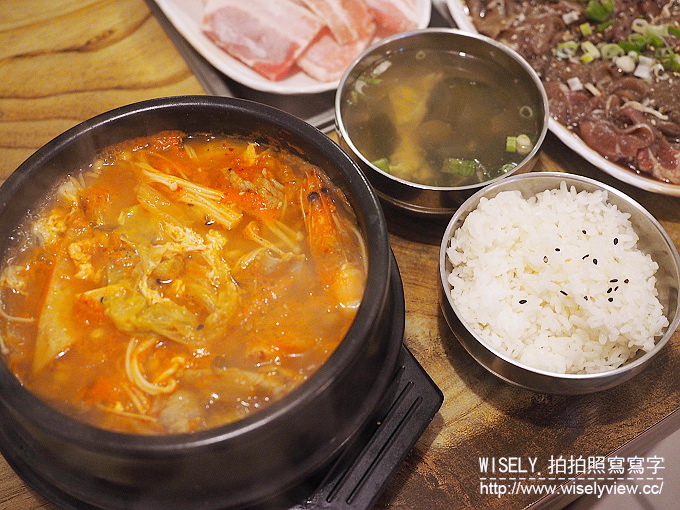 【食記】新北永和。捷運永安市場站：韓井閣(韓國正統料理)@高麗大媽的家常美食