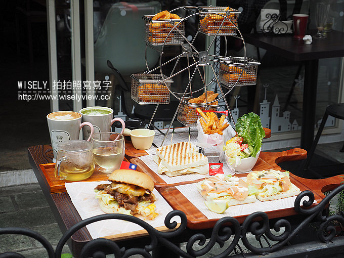 【搬家】台北中山。捷運雙連站：徒步3分-小食光＠平價早午餐的上班族輕食