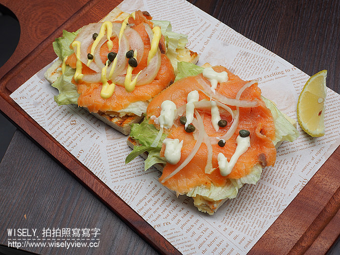 【搬家】台北中山。捷運雙連站：徒步3分-小食光＠平價早午餐的上班族輕食