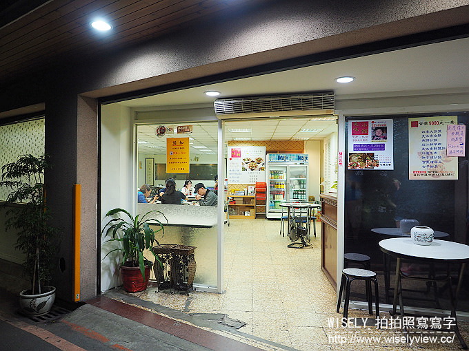 【歇業】台北萬華。捷運西門站：美味小館(西門町)＠遠近馳名的獅子頭砂鍋跟棒球一樣大