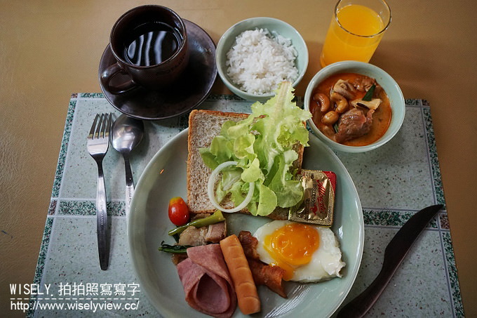 【旅行】2016泰國清邁清萊六日遊-02：湄沾溫泉、勝獅公園(午餐)、清萊玉佛寺、清萊傳奇酒店、明萊王紀念碑、清萊曼特里尼酒店(下榻)、孟美餐廳(晚餐)、清萊夜市購物逛街