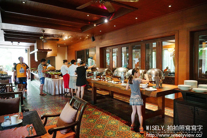 【旅行】2016泰國清邁清萊六日遊-05：詩麗吉王後植物園(QSBG)、邦維曼清邁溫泉度假村、Think Park 文創廣場、清邁譚易思廷酒店、Paak Dang河畔餐廳、瓦萊路週六夜市、清邁泰拳競技場