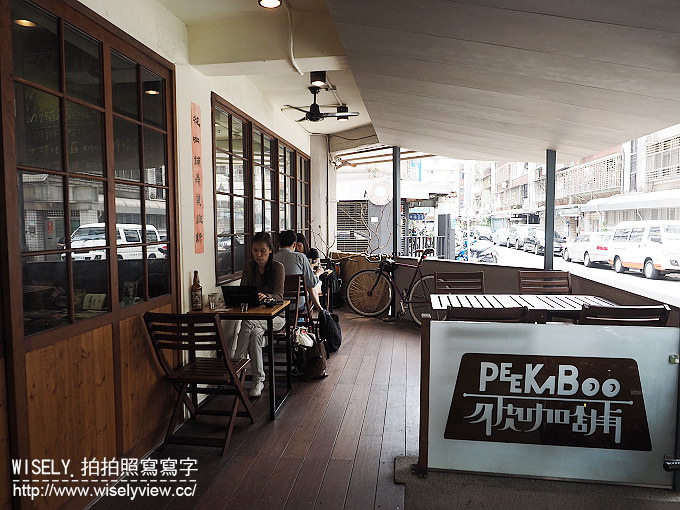 【食記】台北大安。捷運忠孝復興站：彼咖舖咖啡(Peekaboo)＠SOGO商圈的靜謐天地